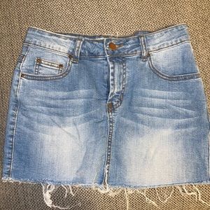 Jean mini skirt